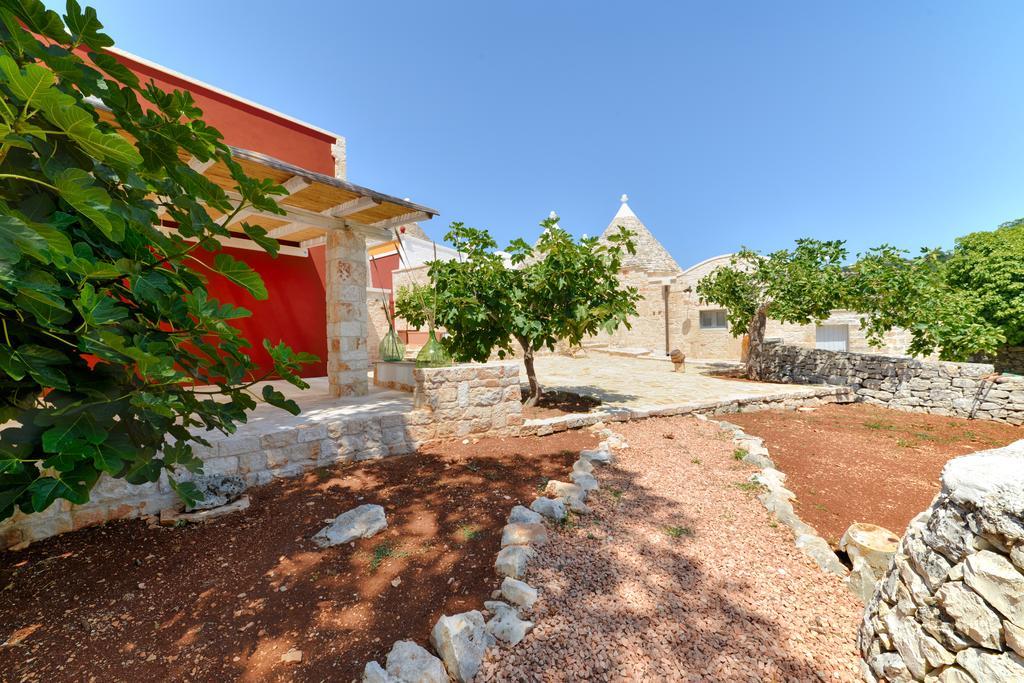 Вилла I Trulli Di Figazzano Локоротондо Экстерьер фото